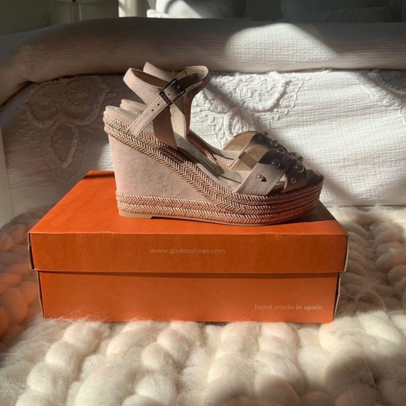 GADEA by Lodi Wedges - Picture 3 of 5